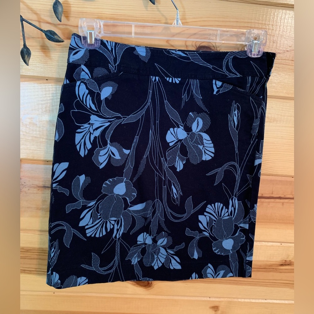 Navy Blue Print Skirt-   Think Spring or Vaca